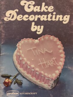 Cake Decorating by Tina Hart